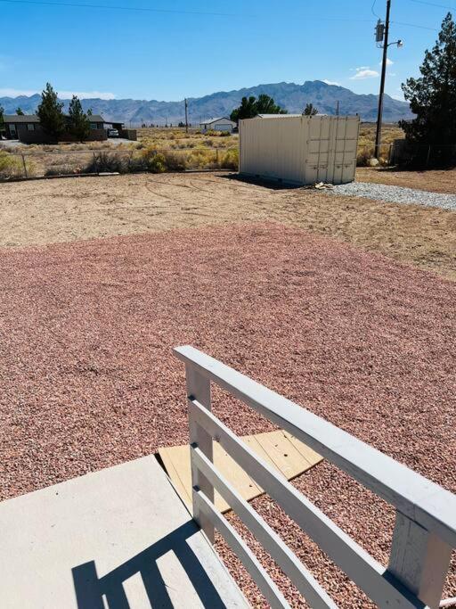 Death Valley/Prairiefire 3Bd/2Ba Home W/ Kitchen Pahrump Dış mekan fotoğraf